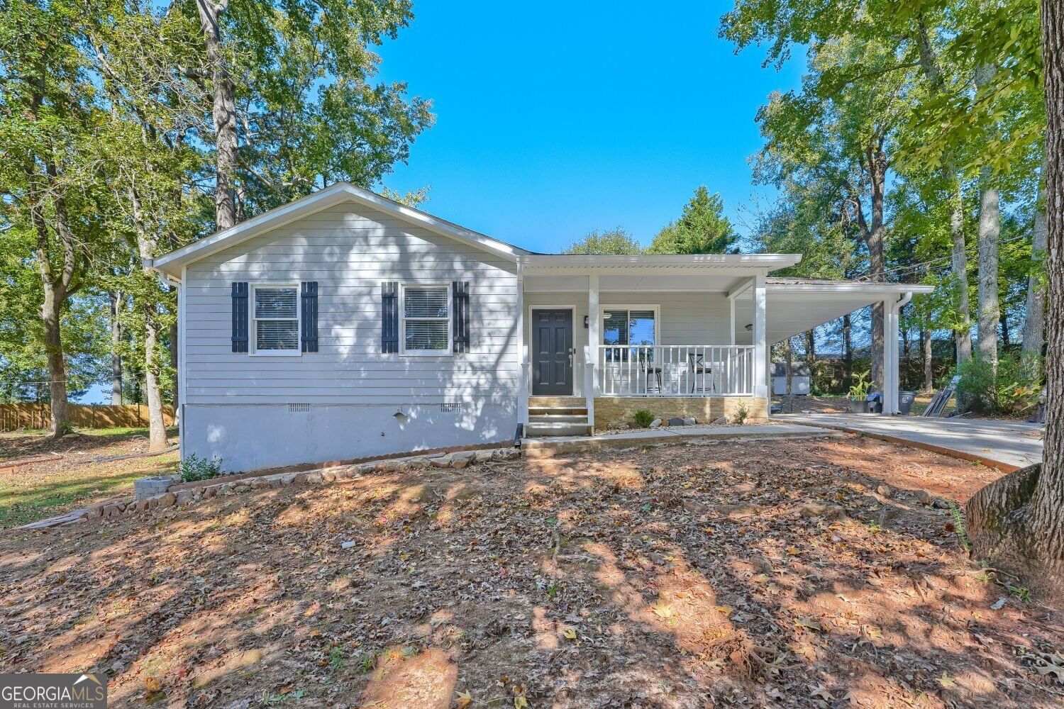679 Suwanee Court NW