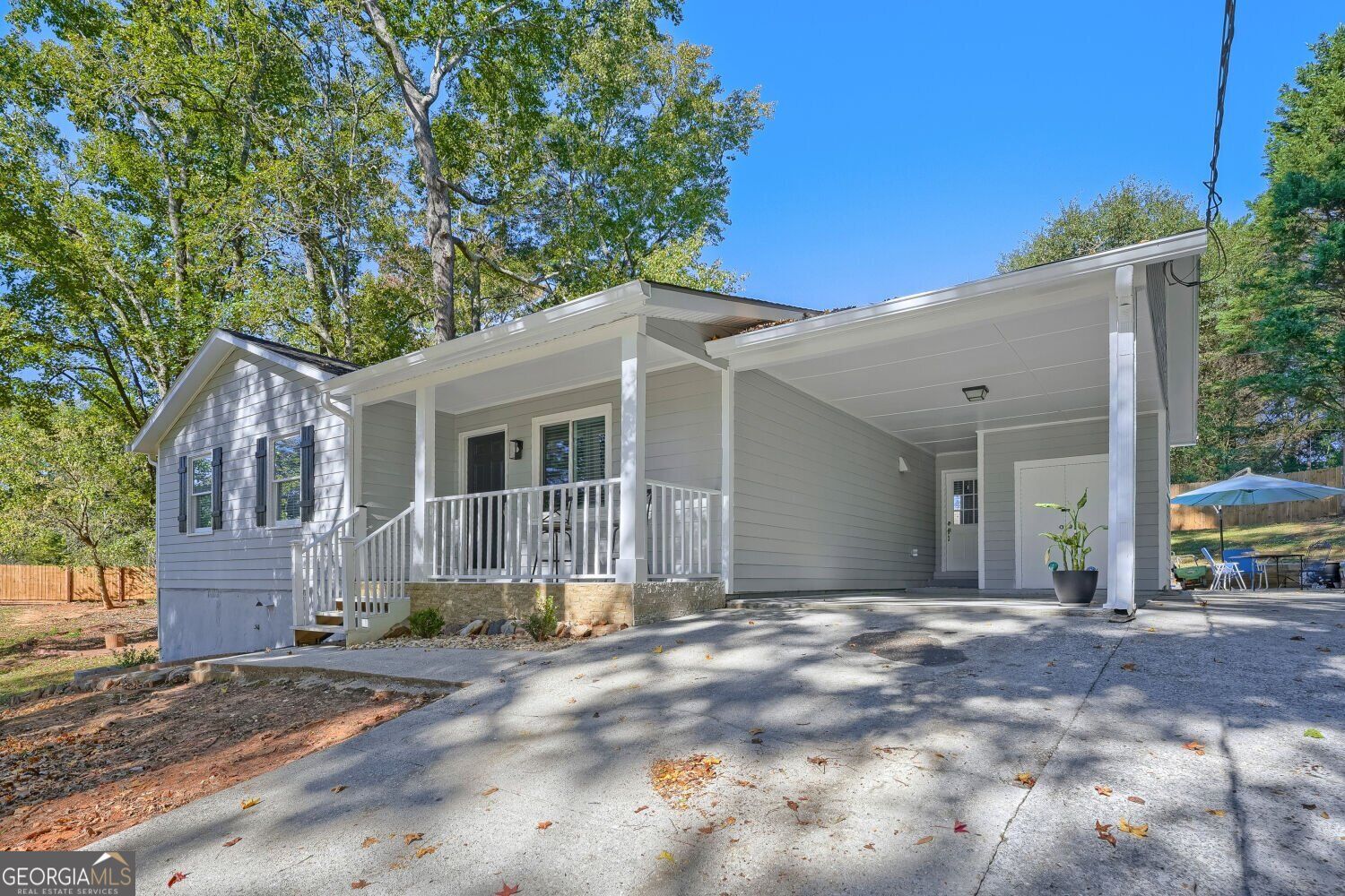 679 Suwanee Court NW