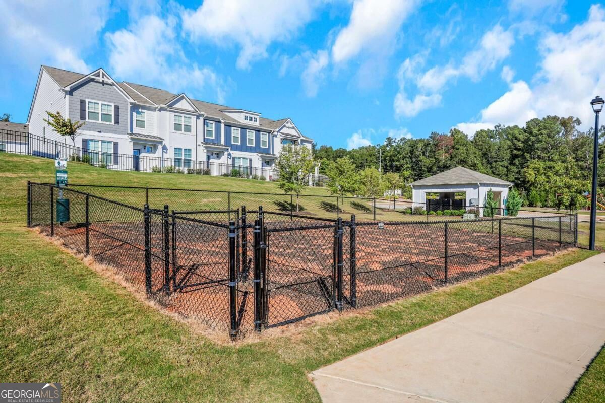 2722 Sandy Road