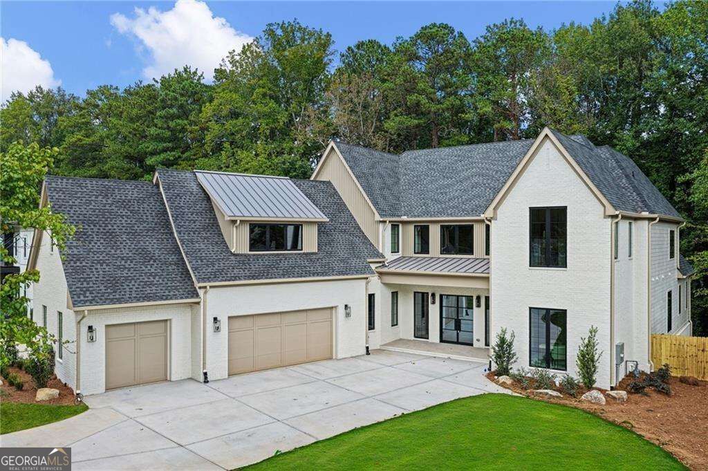 4901 Cambridge Drive