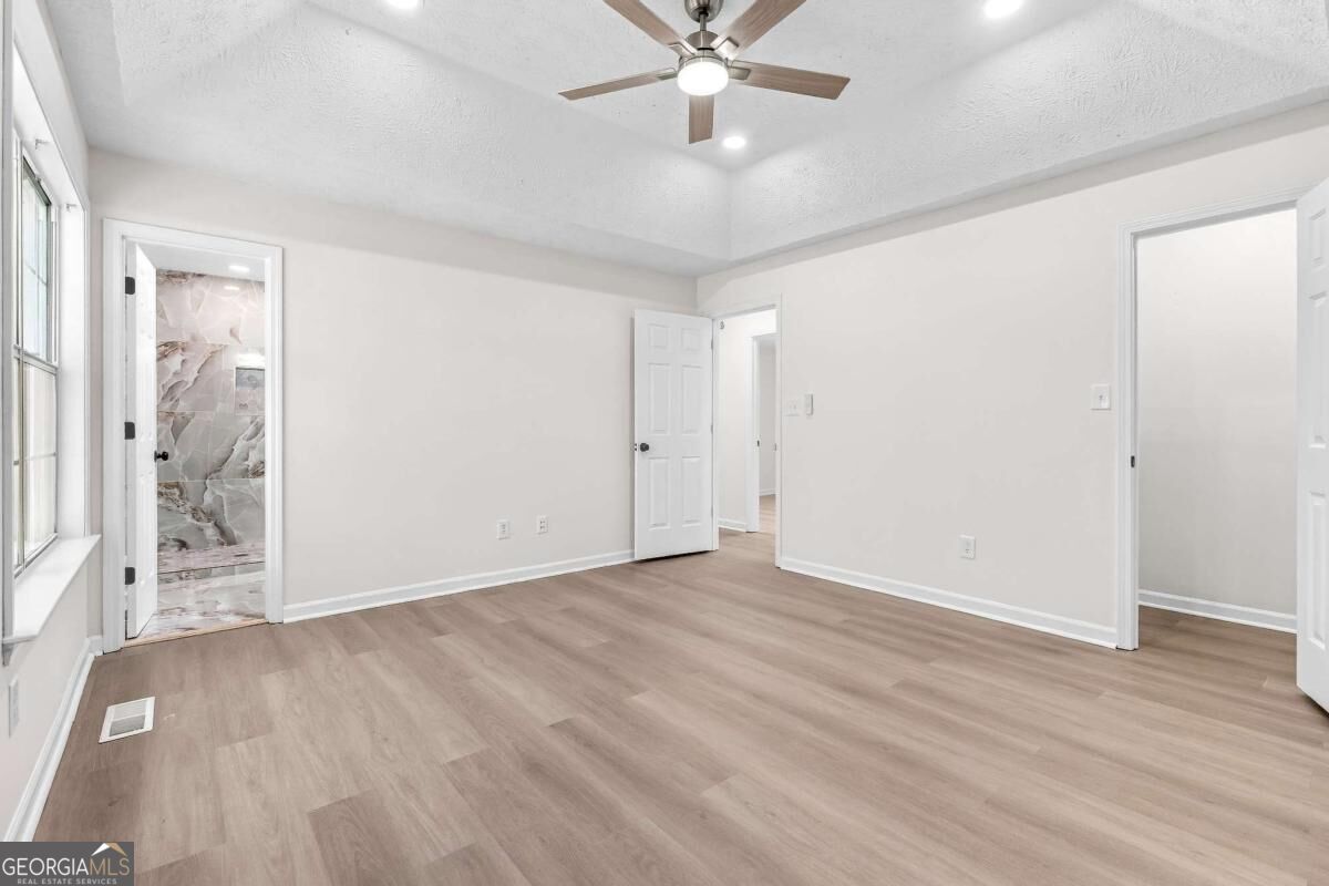 49 King William Drive