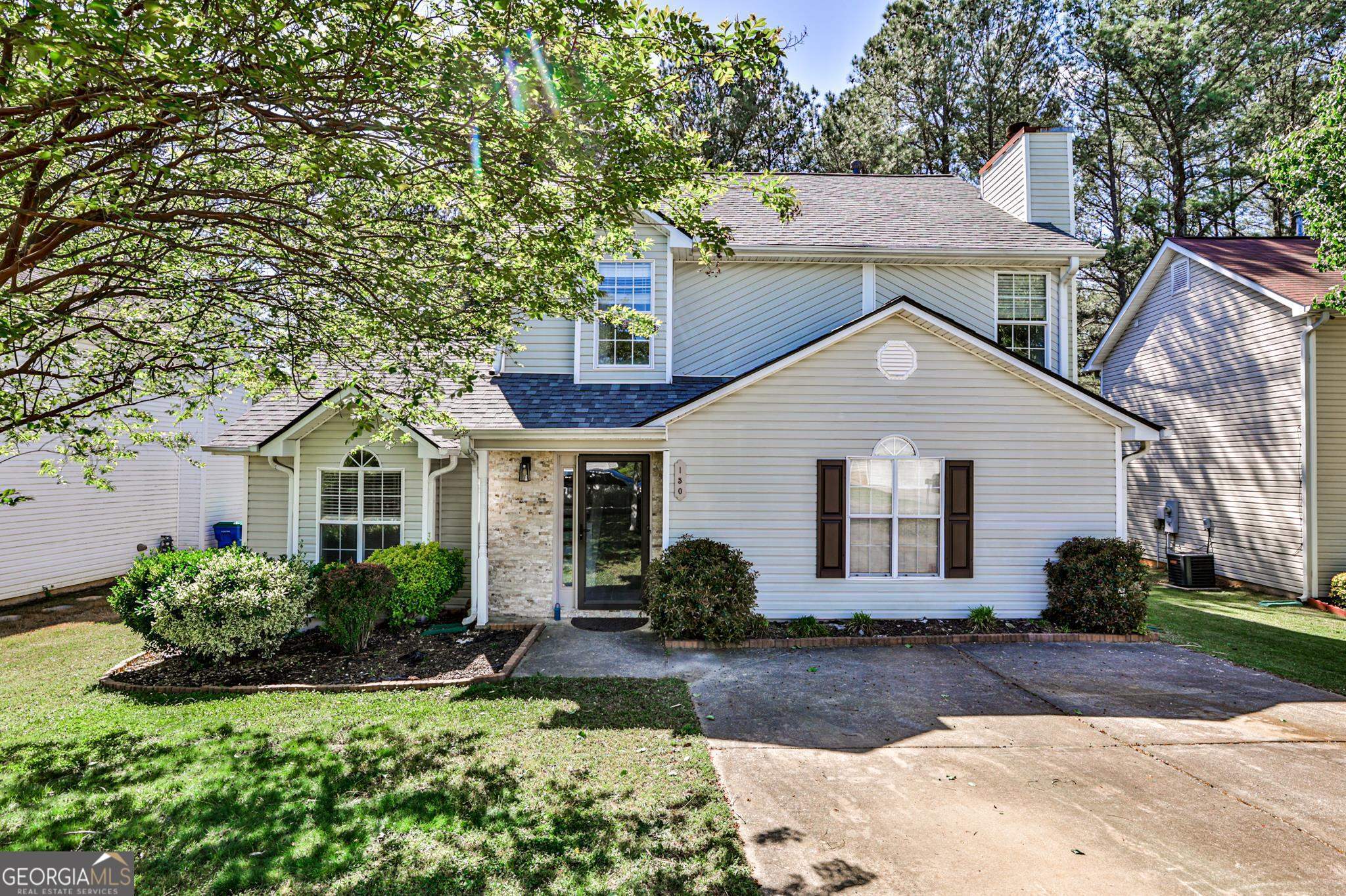 150 W Village Court