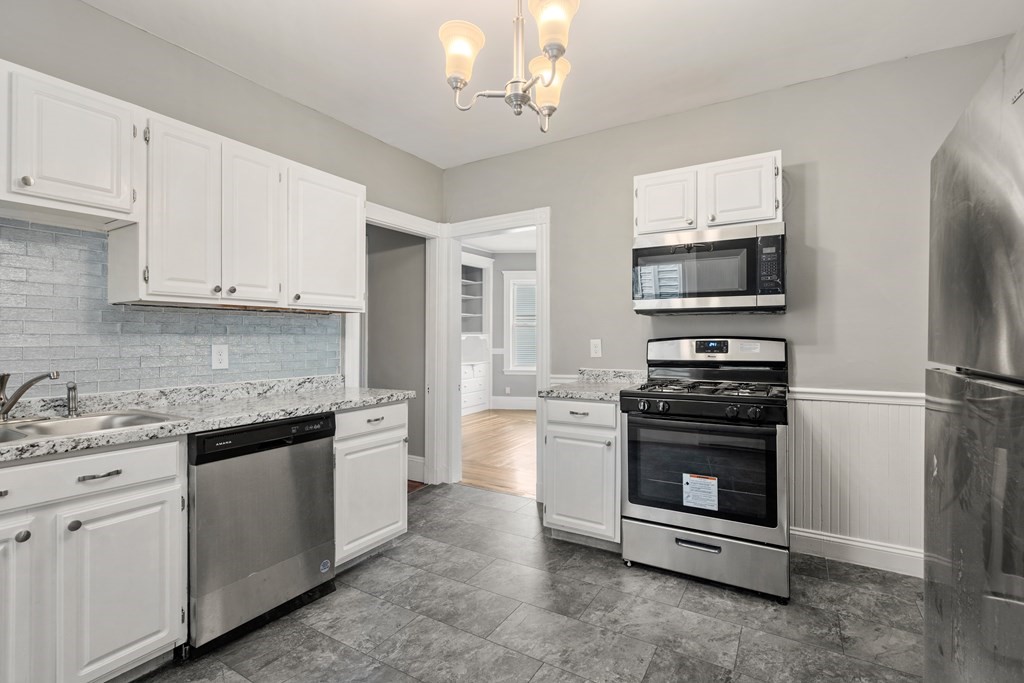36 Bellevue Street Unit: 2