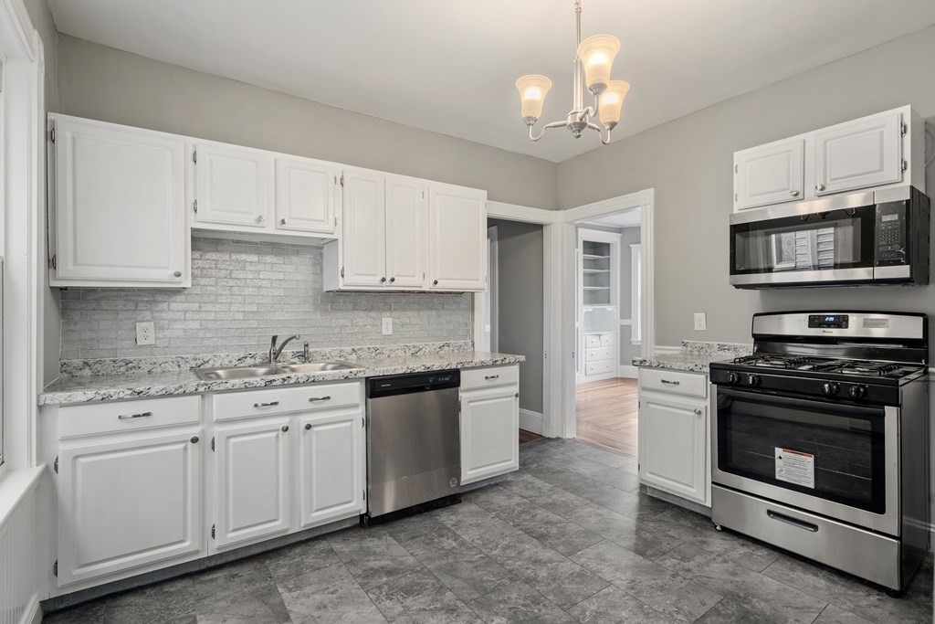 36 Bellevue Street Unit: 2