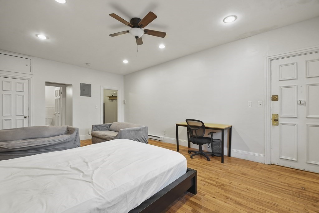 169 Beacon St Unit: B1