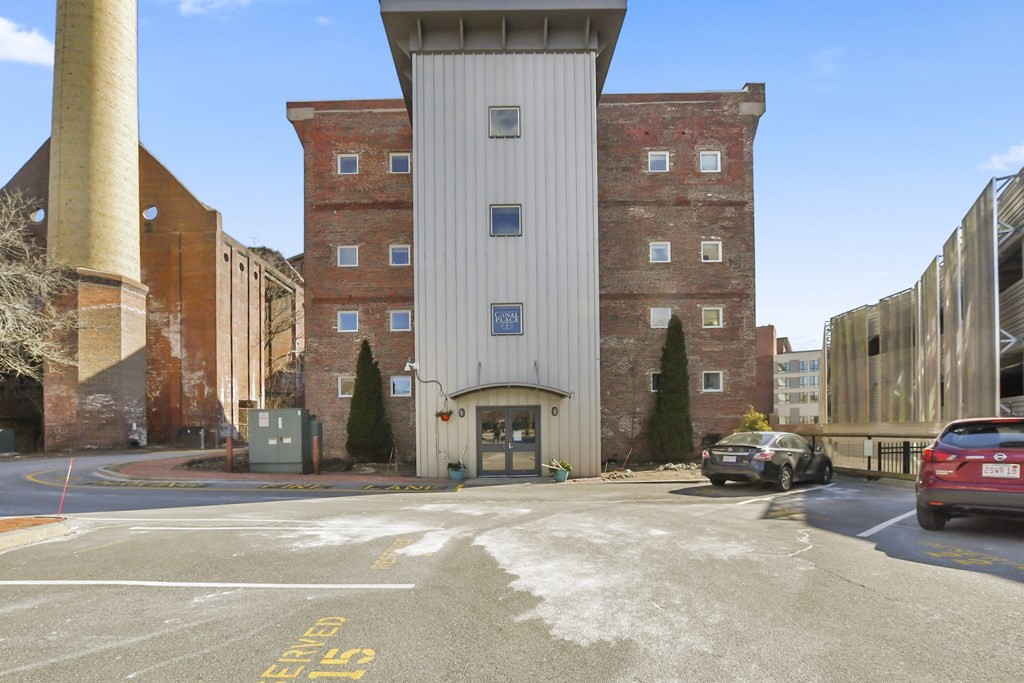 200 Market Unit: 4301