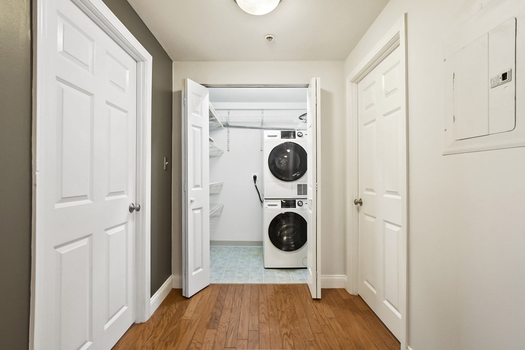 200 Market Unit: 4301