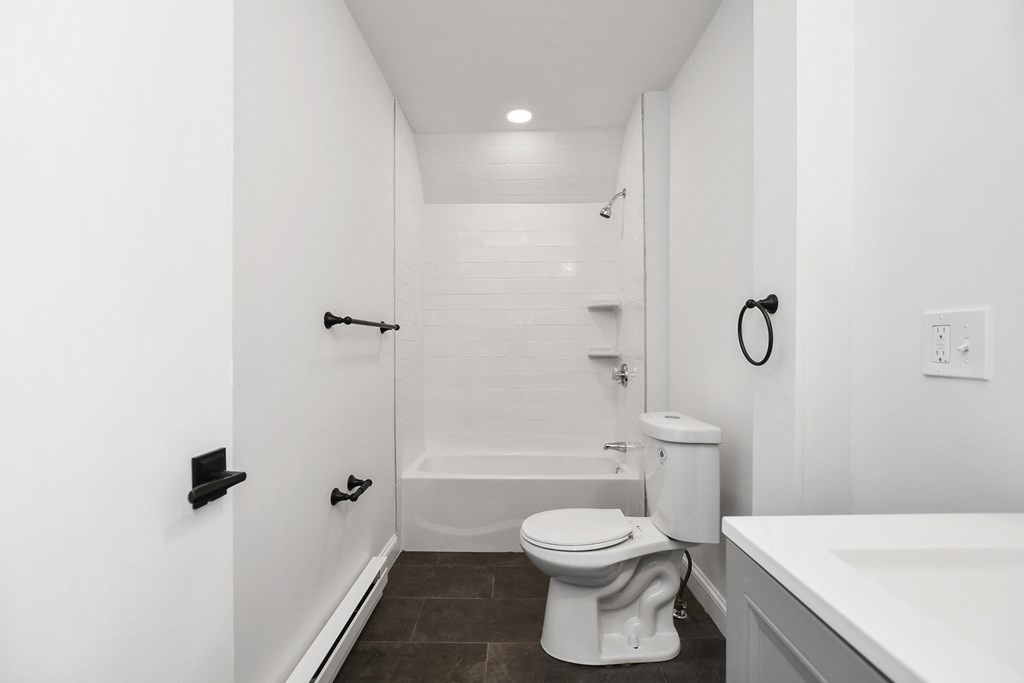 36 High Rock Street Unit: 1