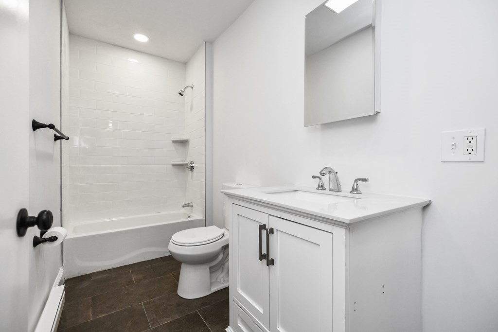36 High Rock Street Unit: 2