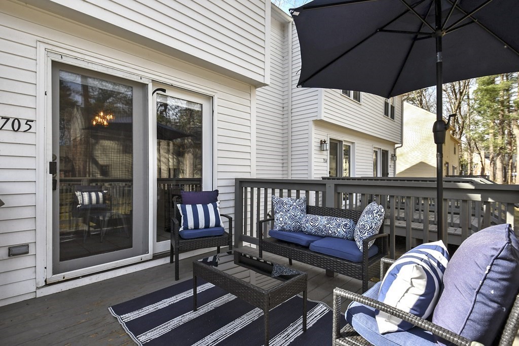 705 Wellman Avenue Unit: 705