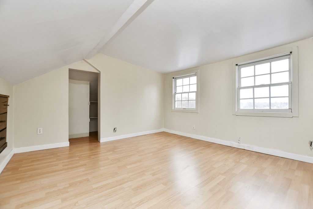 130 Barlett Street Unit: 2