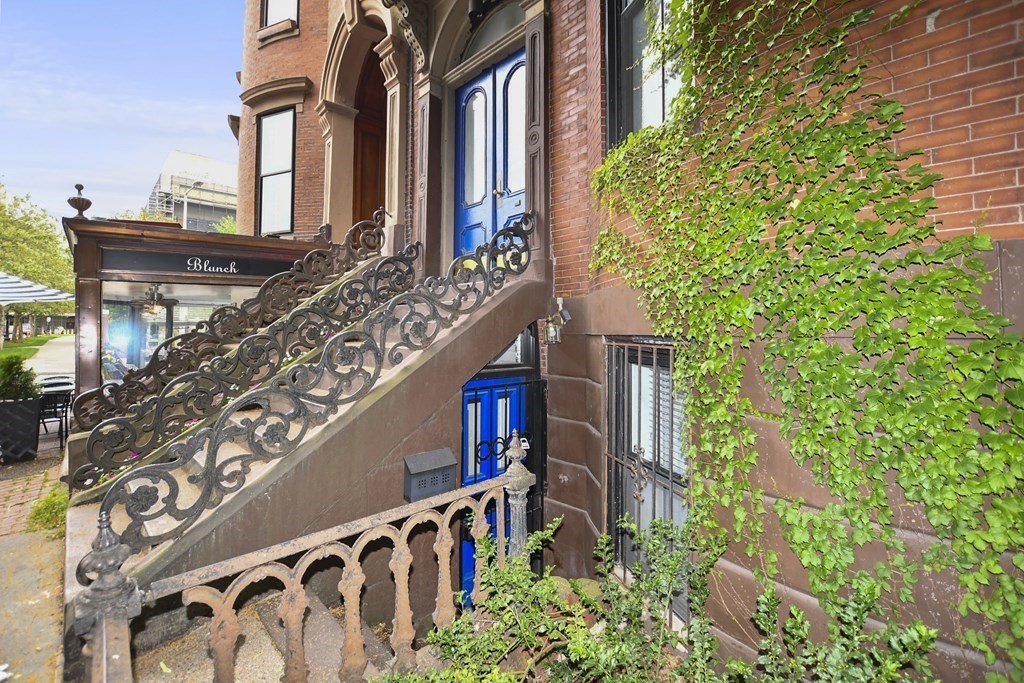 57 E Springfield St Unit: B