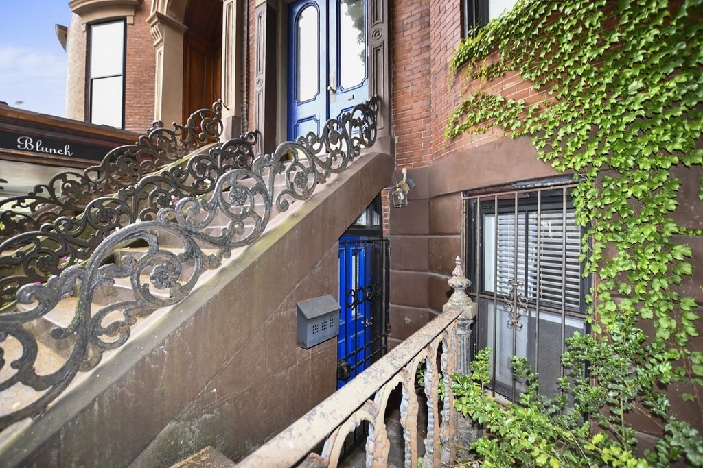 57 E Springfield St Unit: B