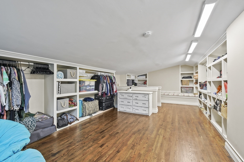 11 Ewald Avenue