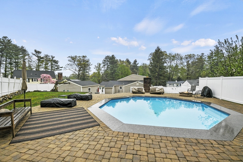 11 Ewald Avenue