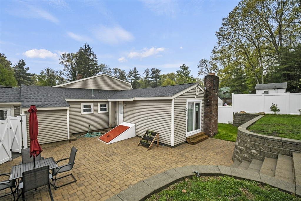 11 Ewald Avenue