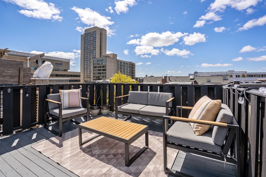 51 E Springfield Street # 4