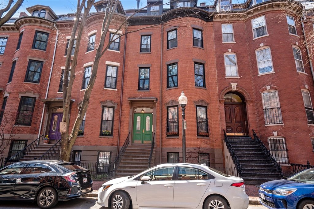 51 E Springfield Street # 4