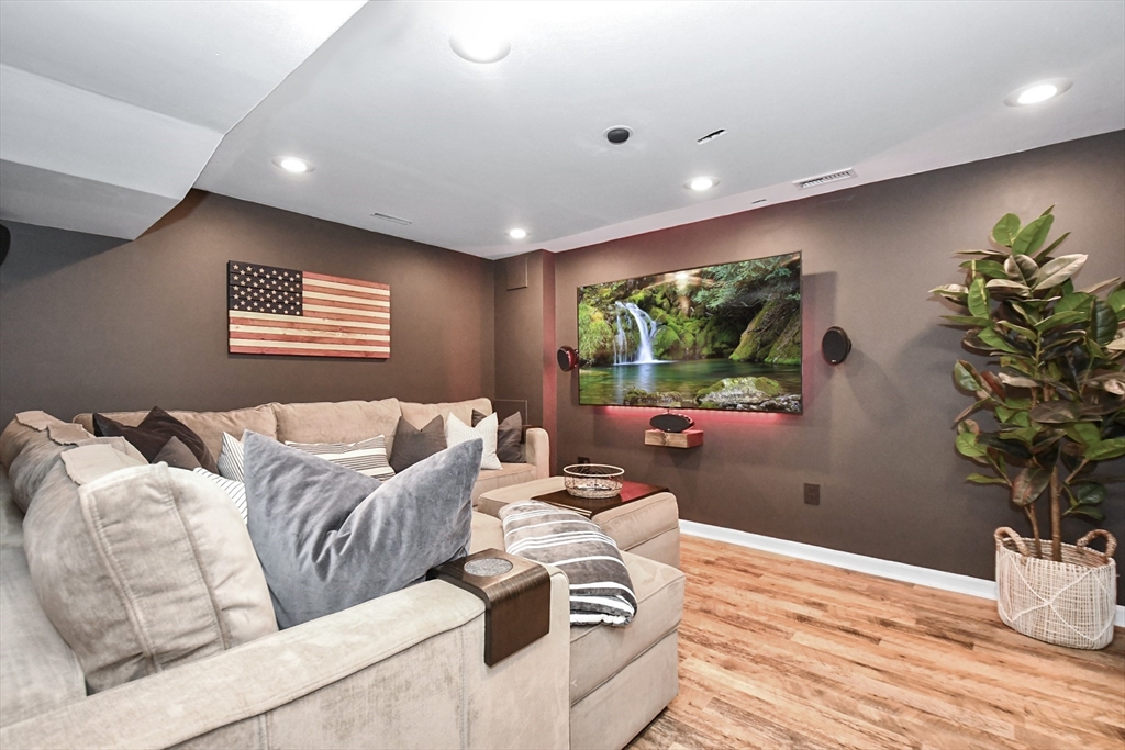 705 Wellman Avenue # 705