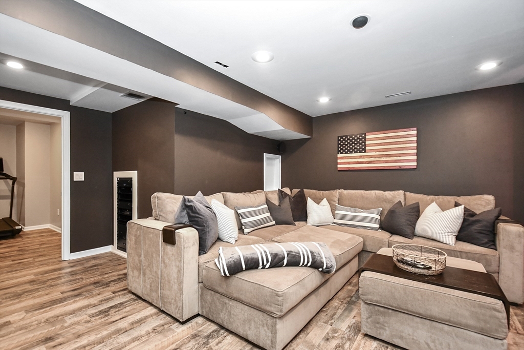 705 Wellman Avenue # 705