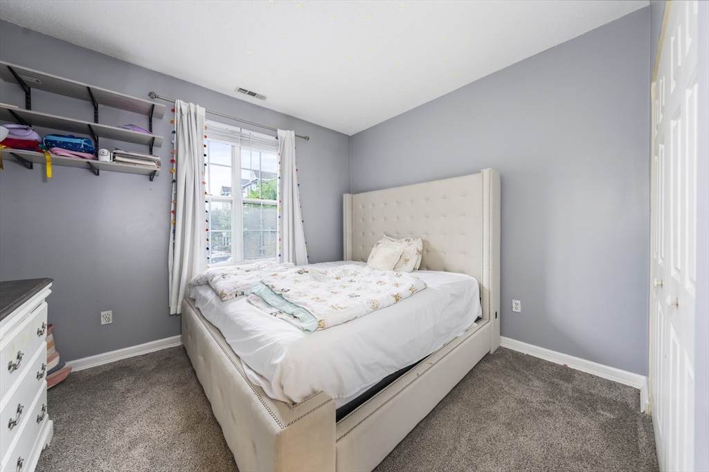 19 Hampshire Rd # 204