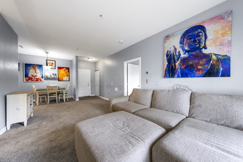 19 Hampshire Rd # 204