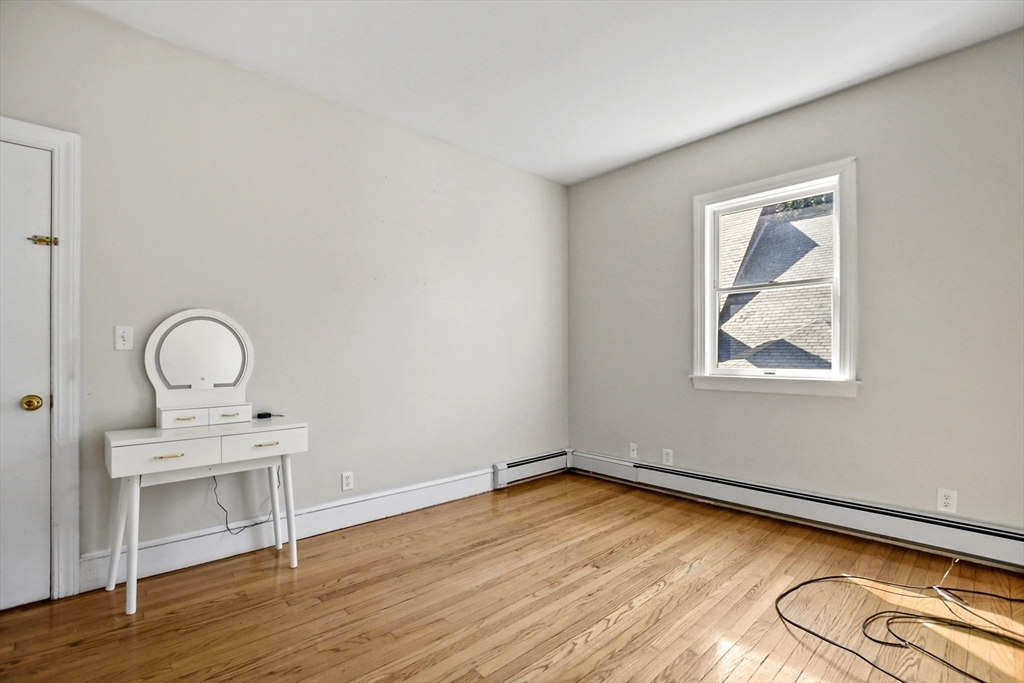 87 Broad St # 2