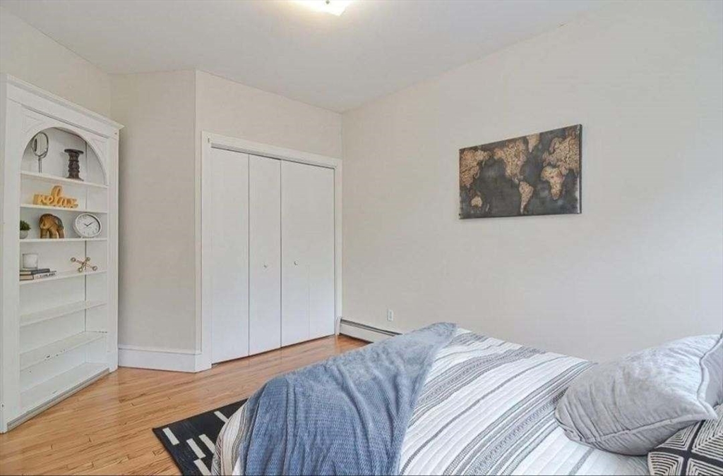 87 Broad St # 2