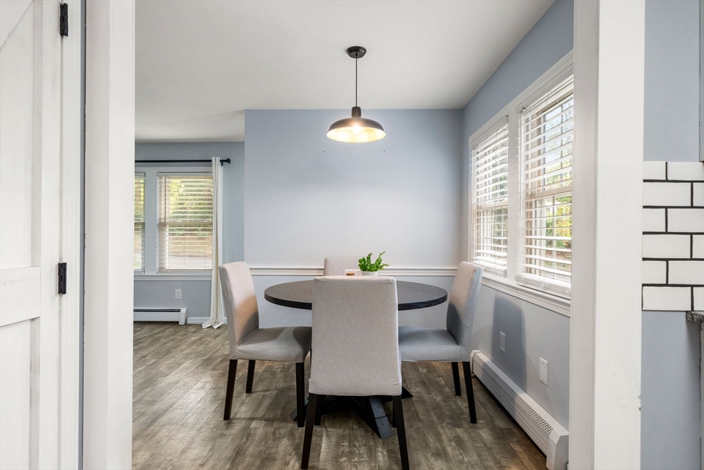 29 W Elm St