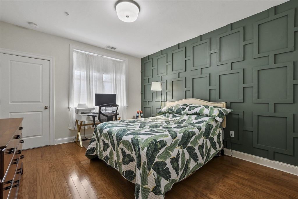 39 Taylor Drive # 1010