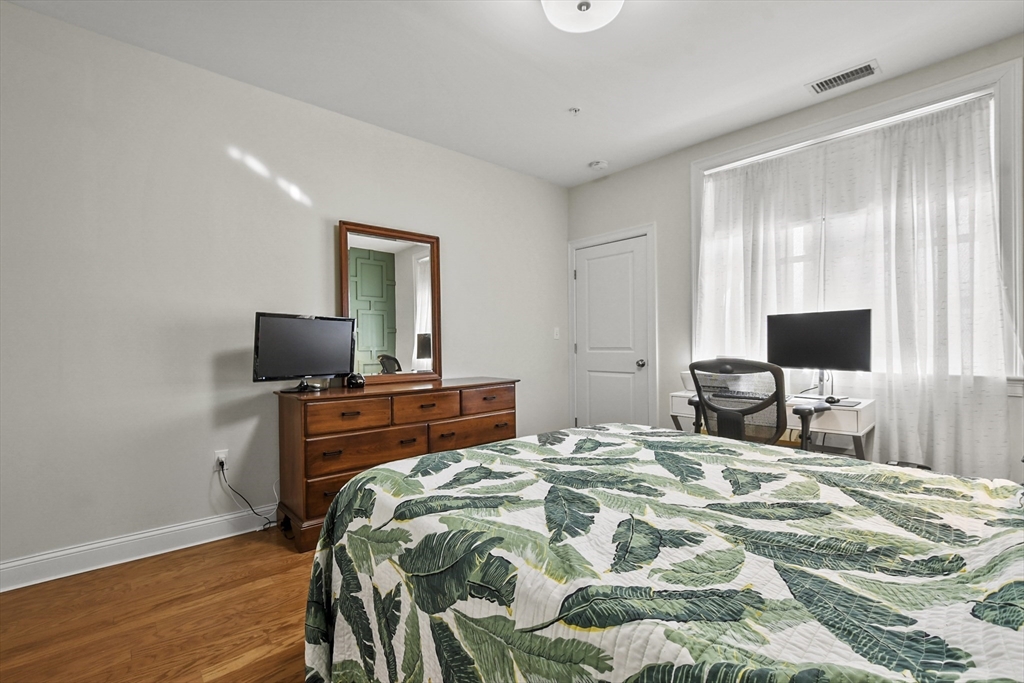 39 Taylor Drive # 1010