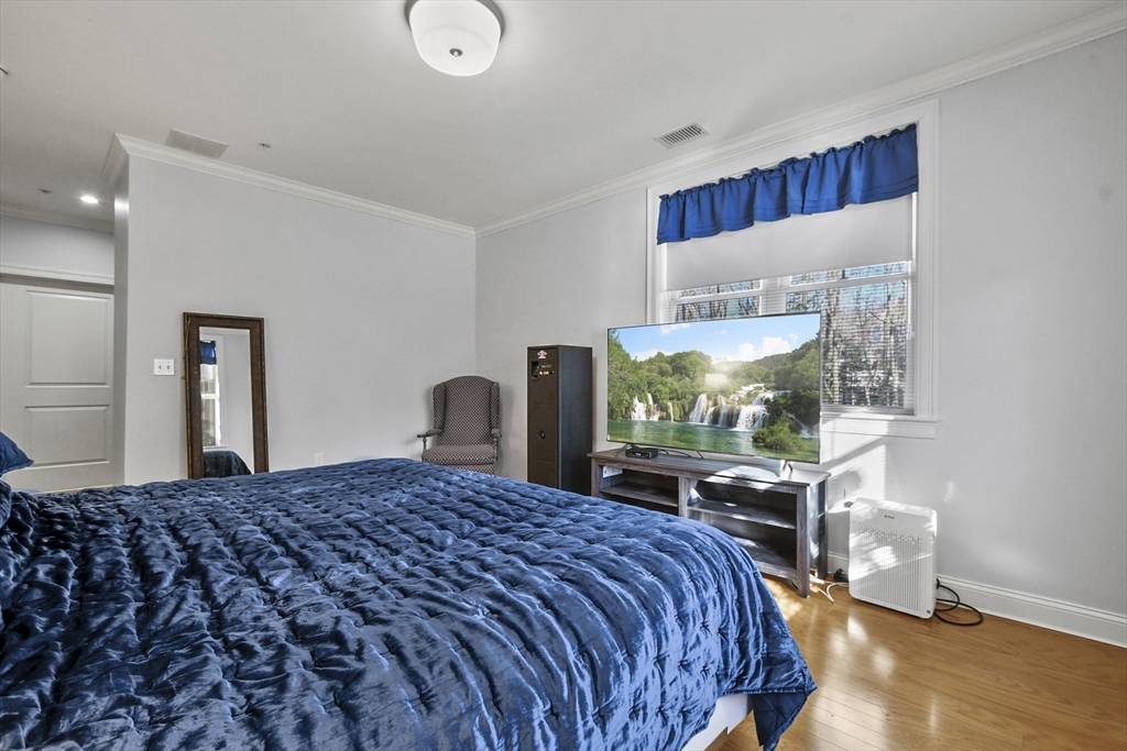 39 Taylor Drive # 1010