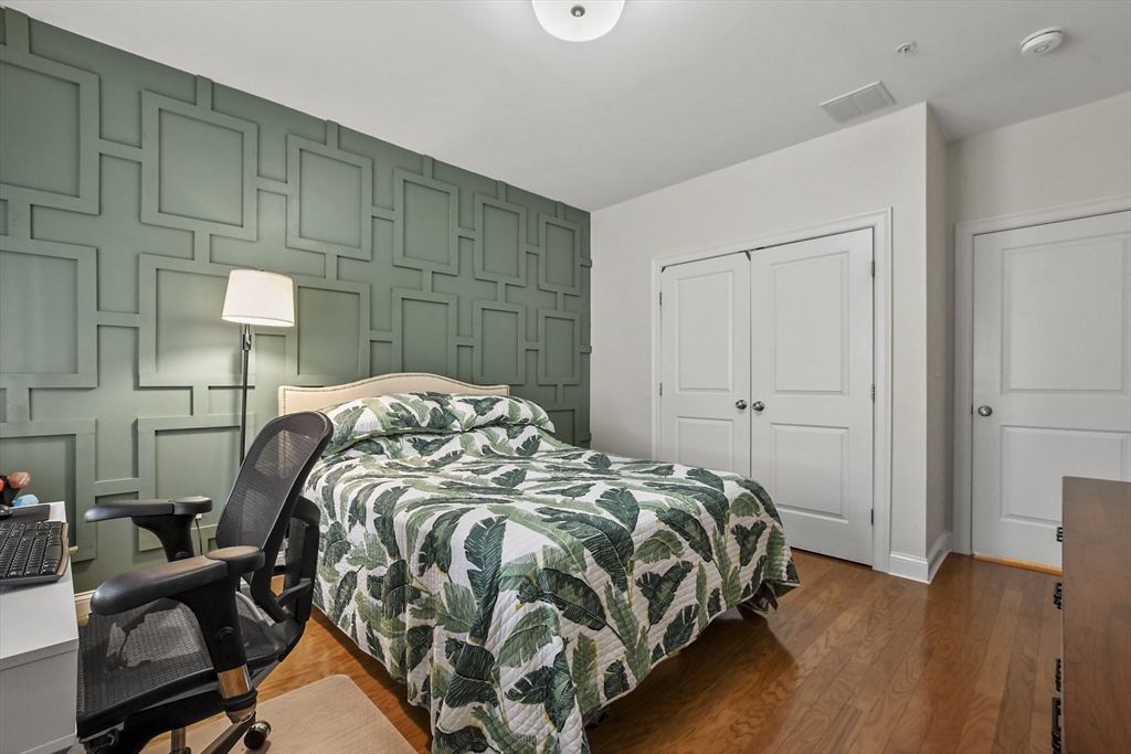39 Taylor Drive # 1010