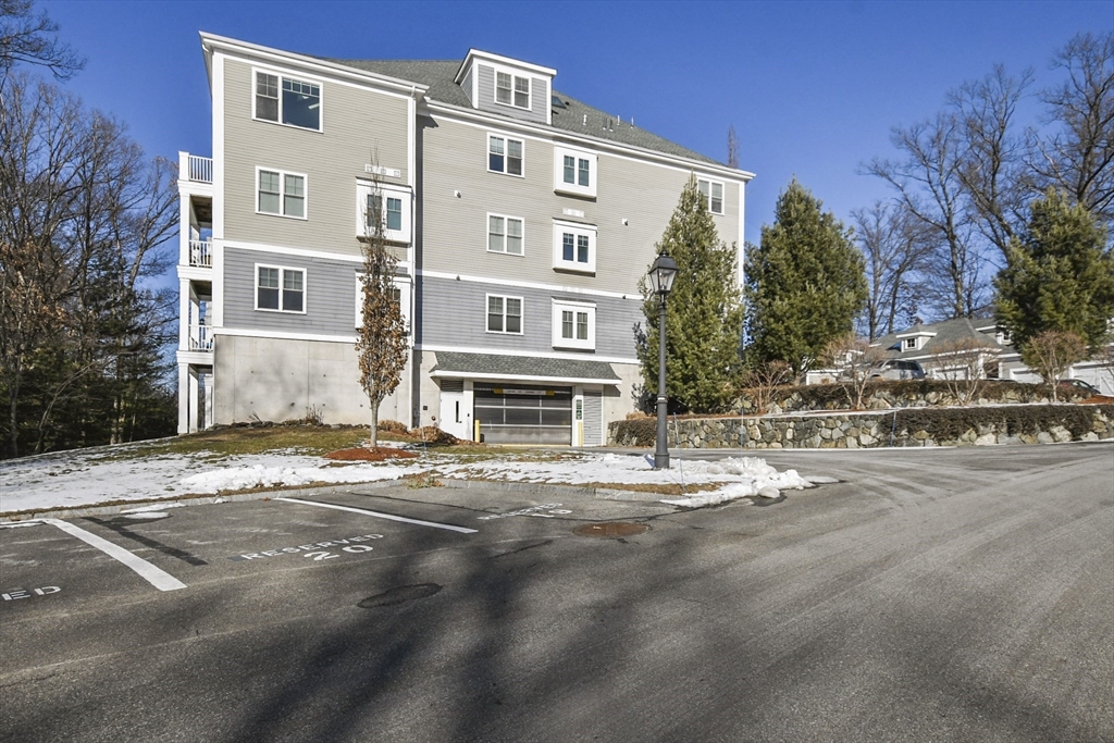 39 Taylor Drive # 1010