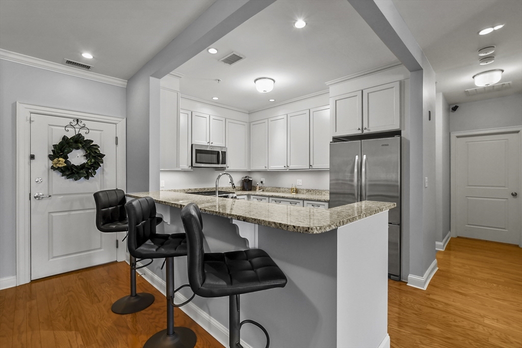 39 Taylor Drive # 1010