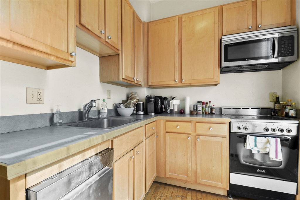 57 E Springfield # 2