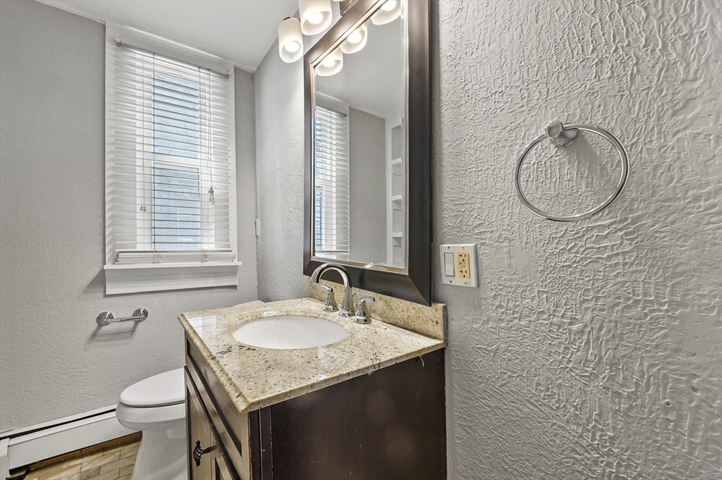 213 Chelsea Street # 3