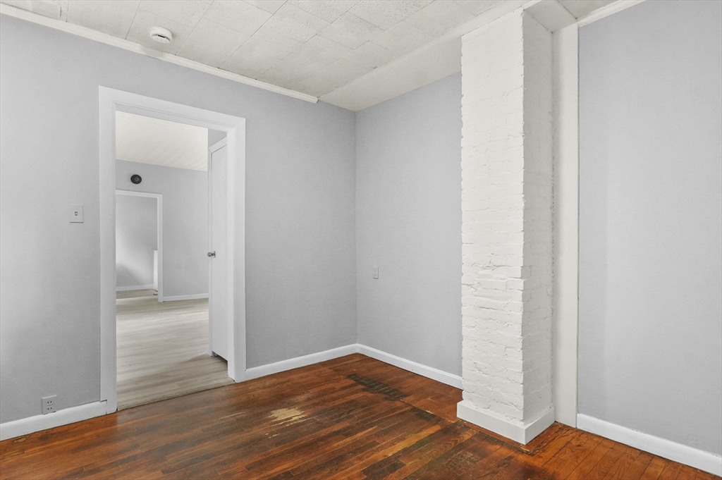 132 Bartlett # 132