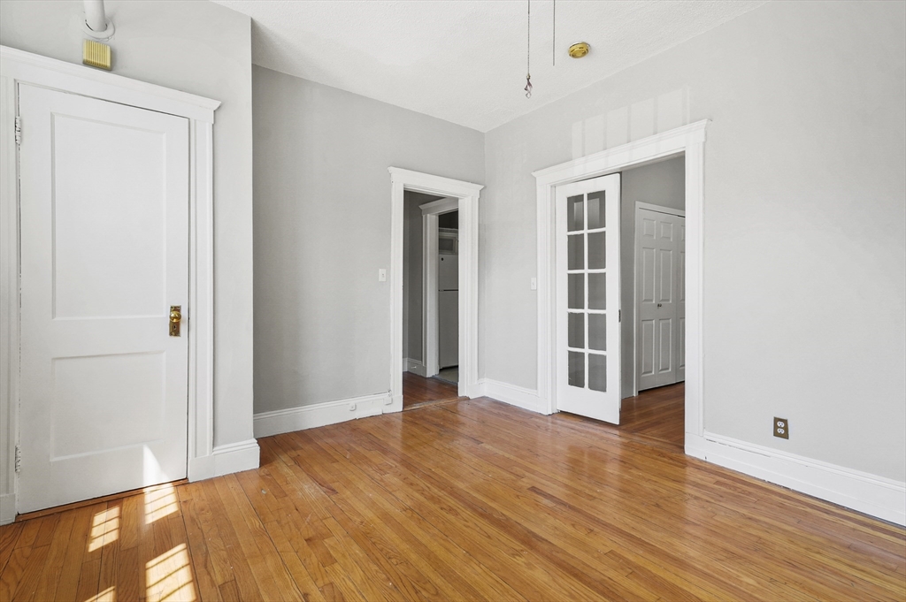 246 South Huntington Avenue # 3