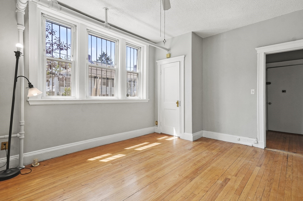 246 South Huntington Avenue # 3