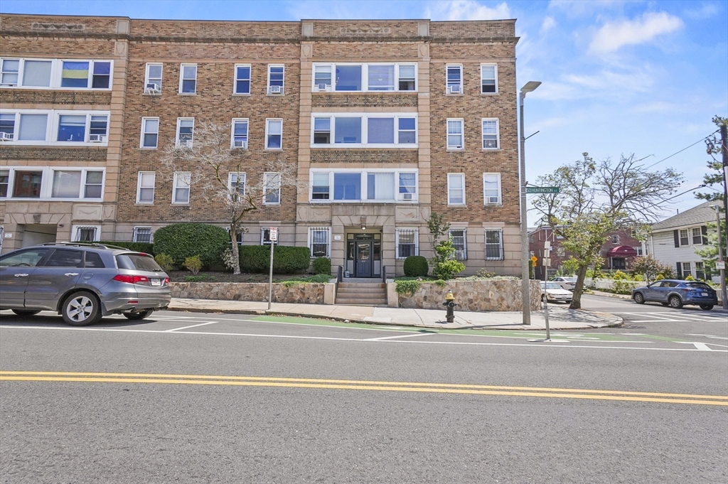 246 South Huntington Avenue # 3