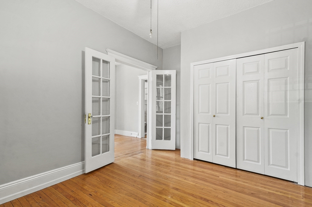 246 South Huntington Avenue # 3