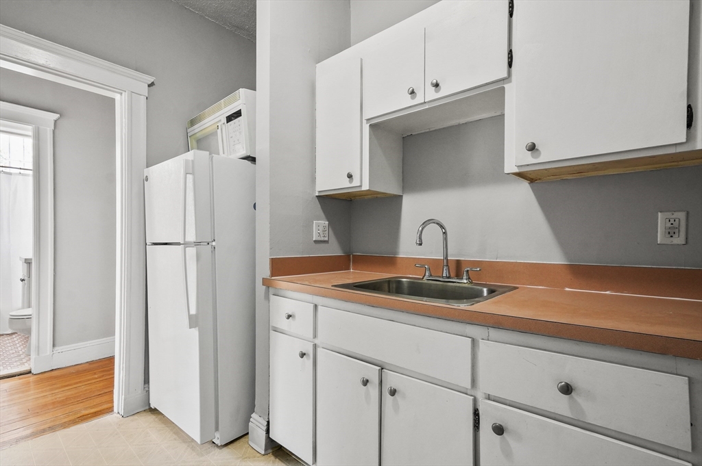 246 South Huntington Avenue # 3