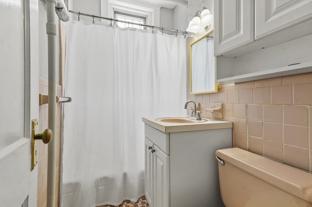 246 South Huntington Avenue # 3