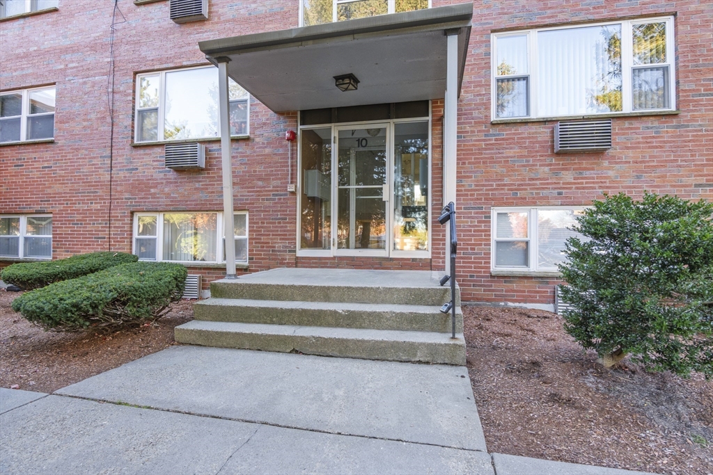 1105 Lexington Street # 2 Unit: 10-2