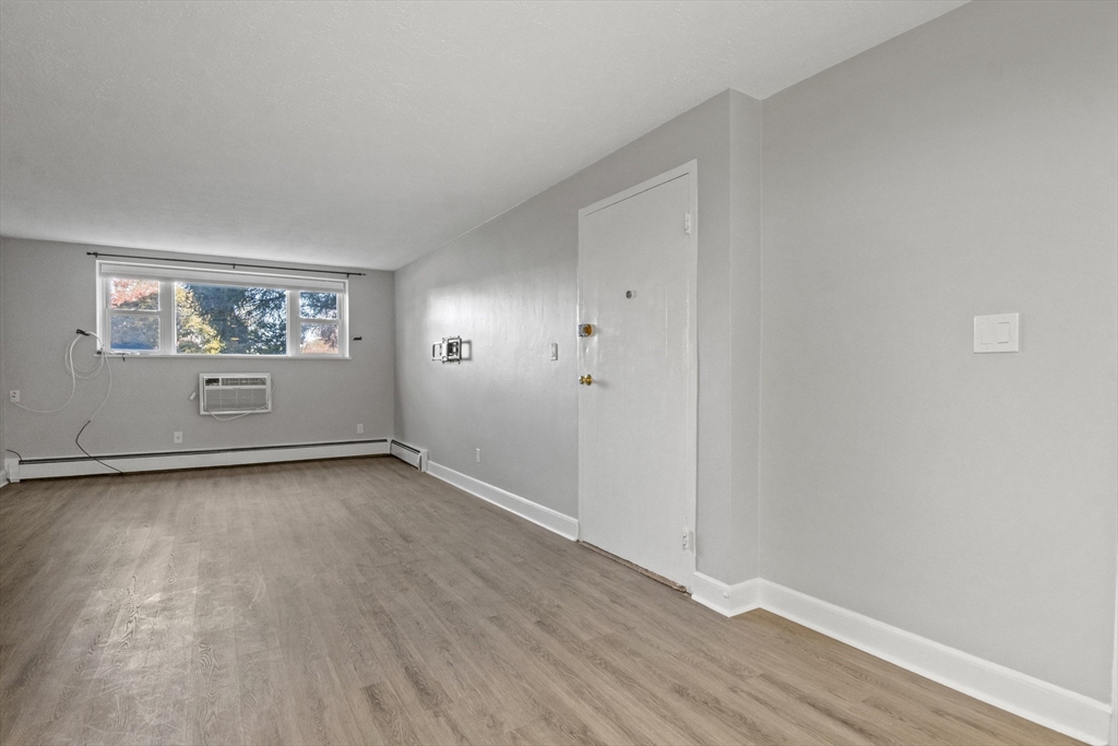 1105 Lexington Street # 2 Unit: 10-2