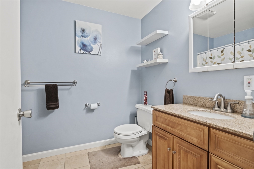 38 Dunham Road # 201