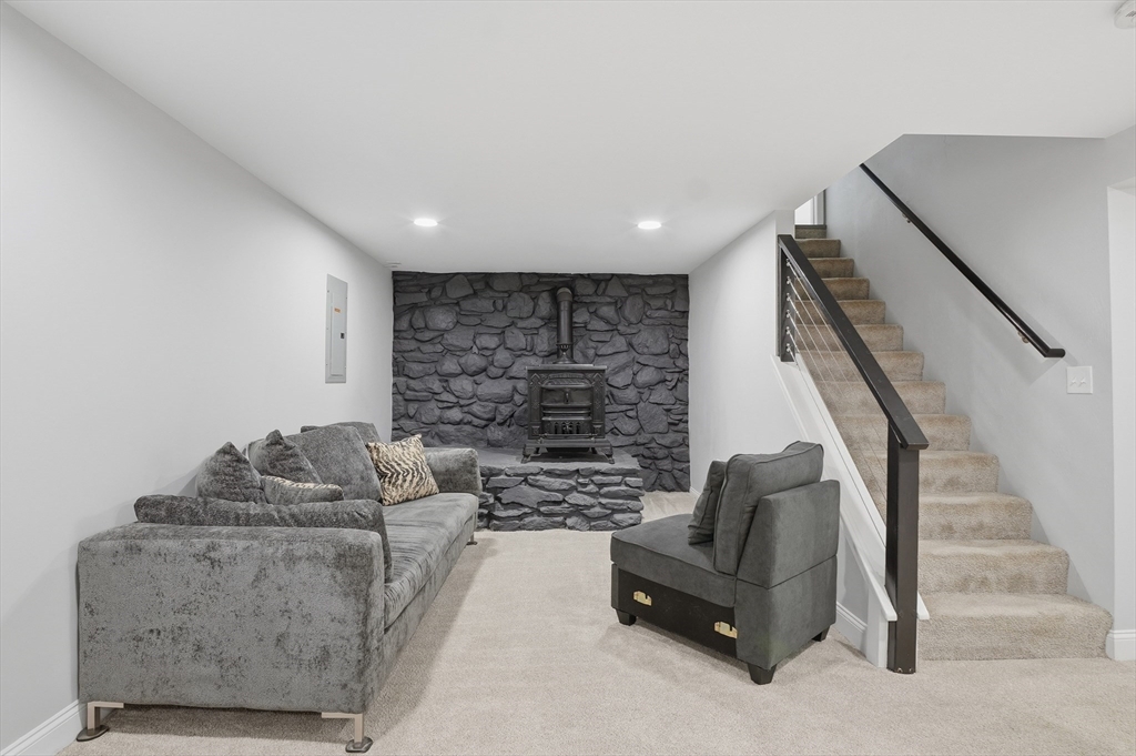 185 Davis Road