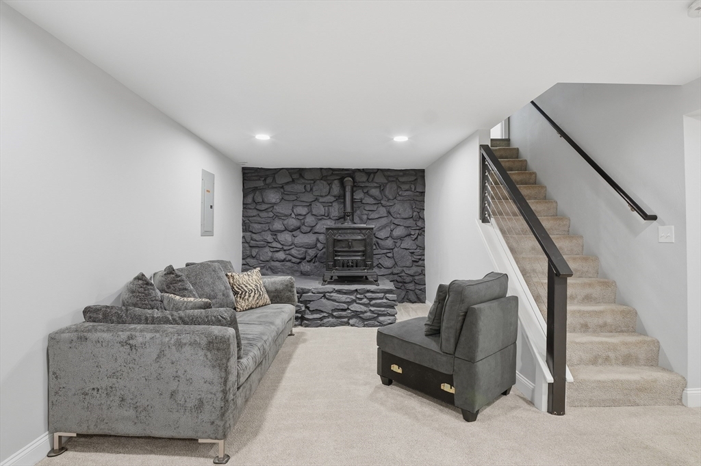 185 Davis Road