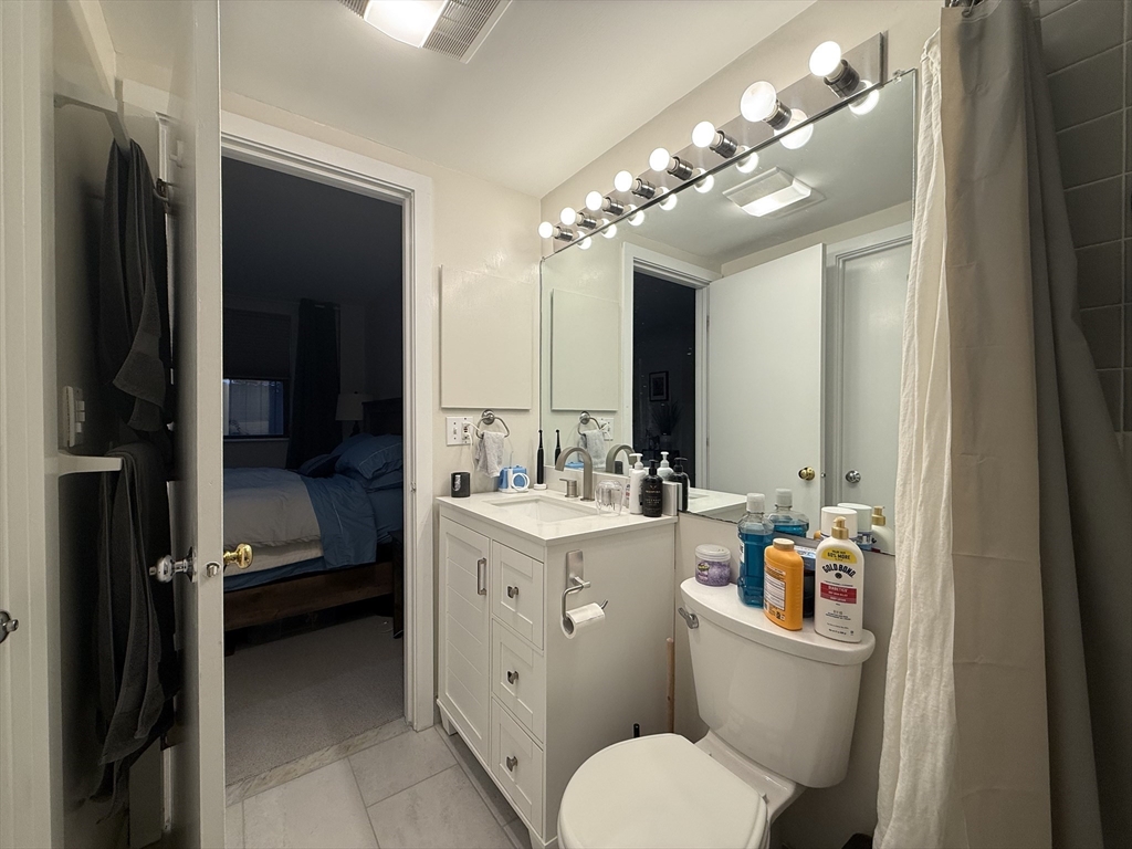 18-20 E Springfield Street # 1